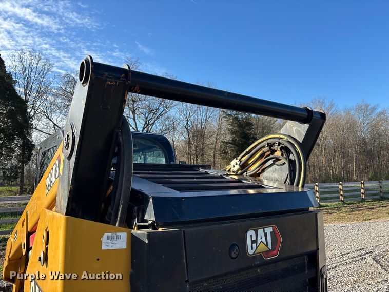 image for item DT0097 2022 Caterpillar 299D3 tracked skid steer loader