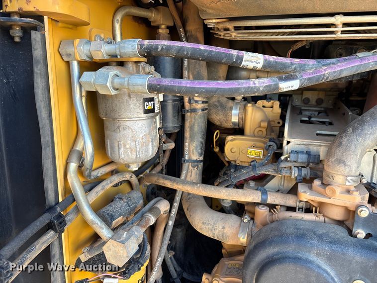 image for item DT0097 2022 Caterpillar 299D3 tracked skid steer loader