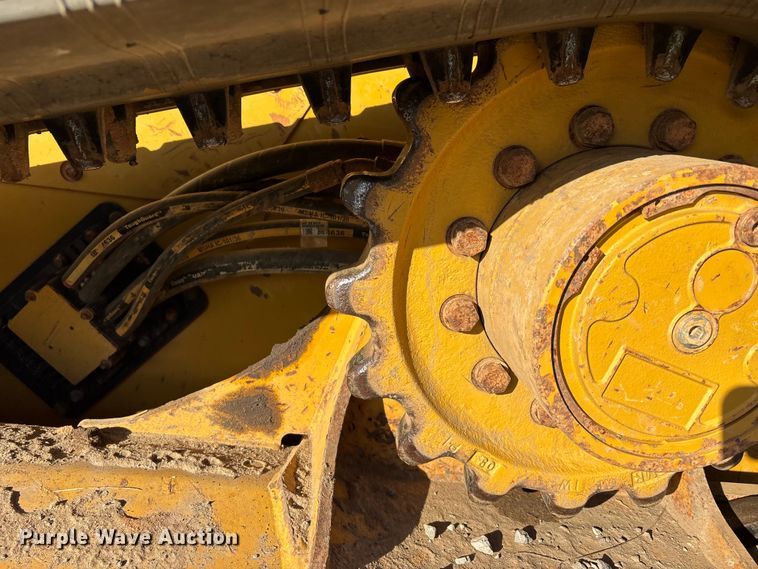 image for item DT0097 2022 Caterpillar 299D3 tracked skid steer loader