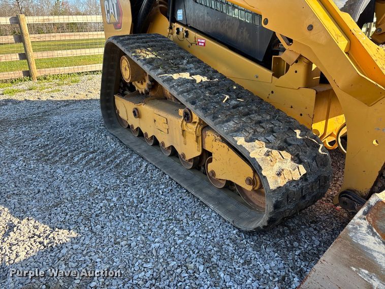 image for item DT0097 2022 Caterpillar 299D3 tracked skid steer loader