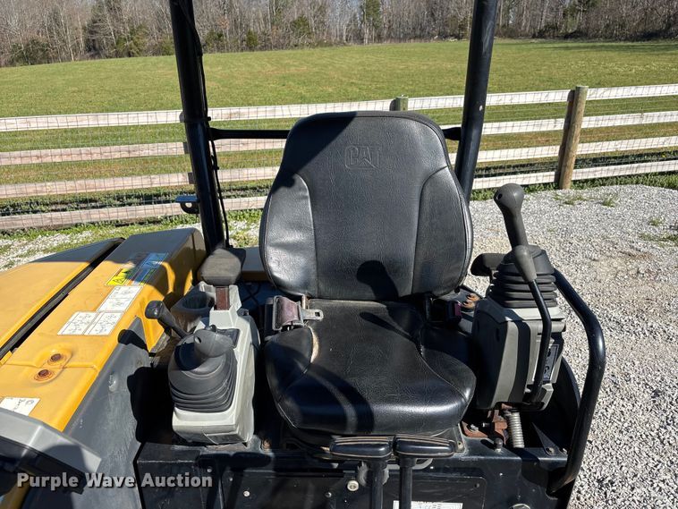 image for item DT0098 2020 Caterpillar 303.5E2 CR mini excavator