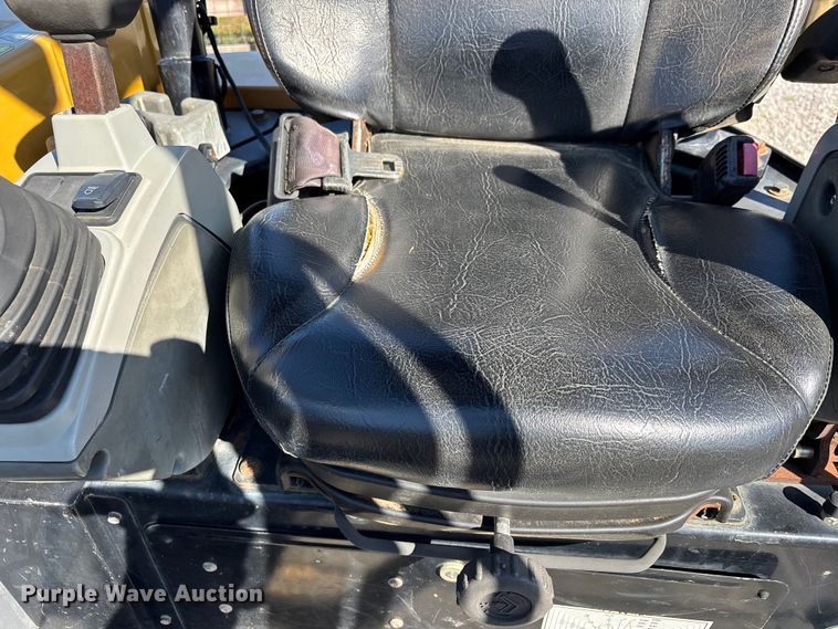 image for item DT0098 2020 Caterpillar 303.5E2 CR mini excavator