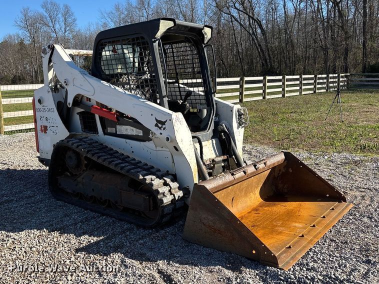 image for item DT0099 2019 Bobcat T590 tracked skid steer loader