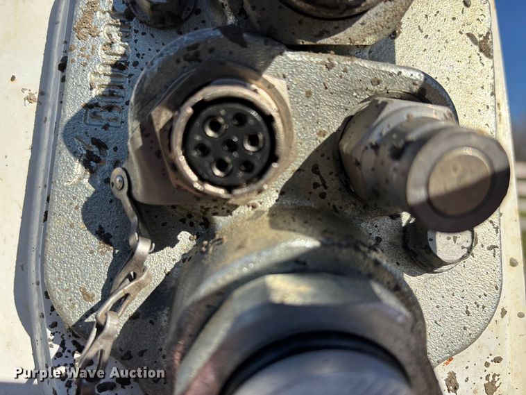 image for item DT0099 2019 Bobcat T590 tracked skid steer loader