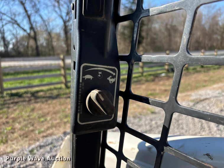 image for item DT0099 2019 Bobcat T590 tracked skid steer loader