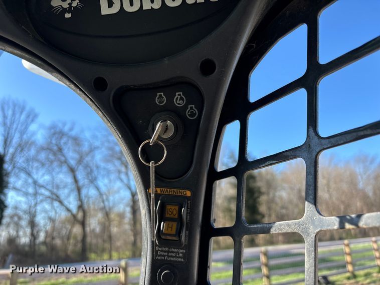 image for item DT0099 2019 Bobcat T590 tracked skid steer loader