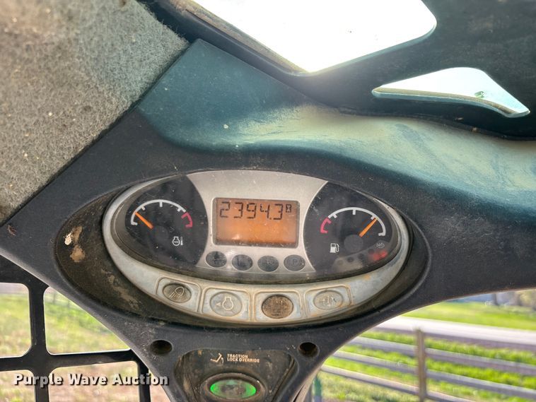 image for item DT0099 2019 Bobcat T590 tracked skid steer loader