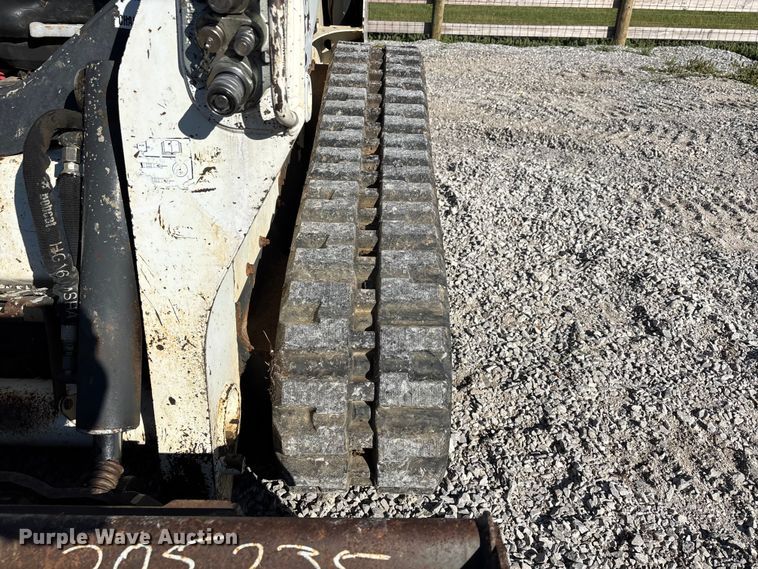 image for item DT0099 2019 Bobcat T590 tracked skid steer loader