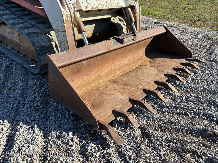 image for item DT0100 2007 Takeuchi TL150 tracked skid steer loader