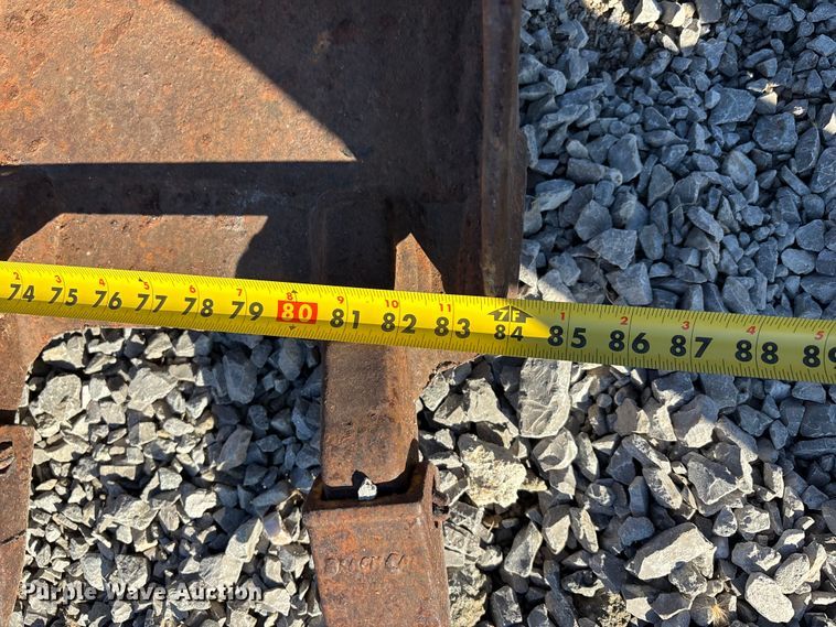 image for item DT0100 2007 Takeuchi TL150 tracked skid steer loader