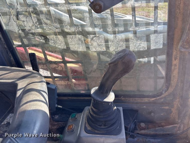 image for item DT0100 2007 Takeuchi TL150 tracked skid steer loader