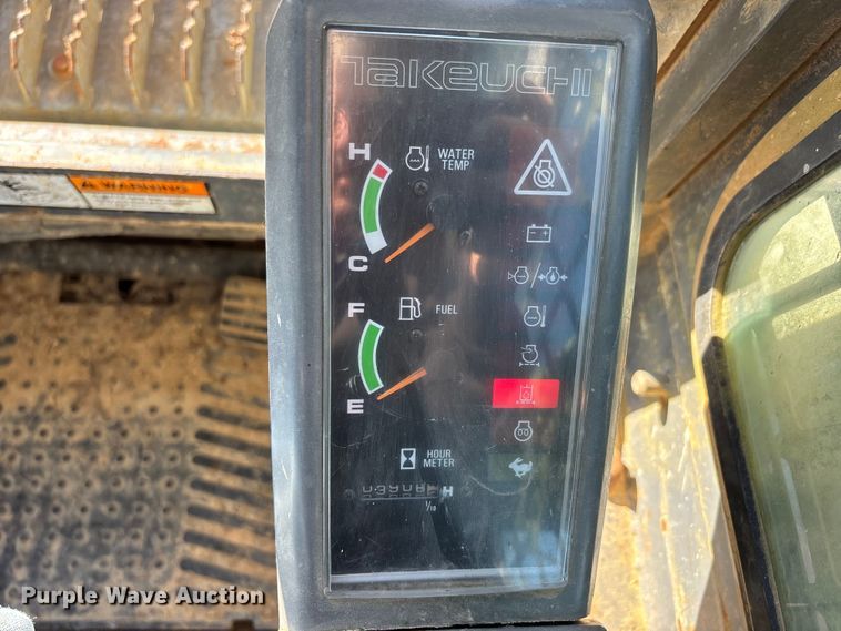 image for item DT0100 2007 Takeuchi TL150 tracked skid steer loader