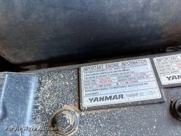 image for item DT0100 2007 Takeuchi TL150 tracked skid steer loader