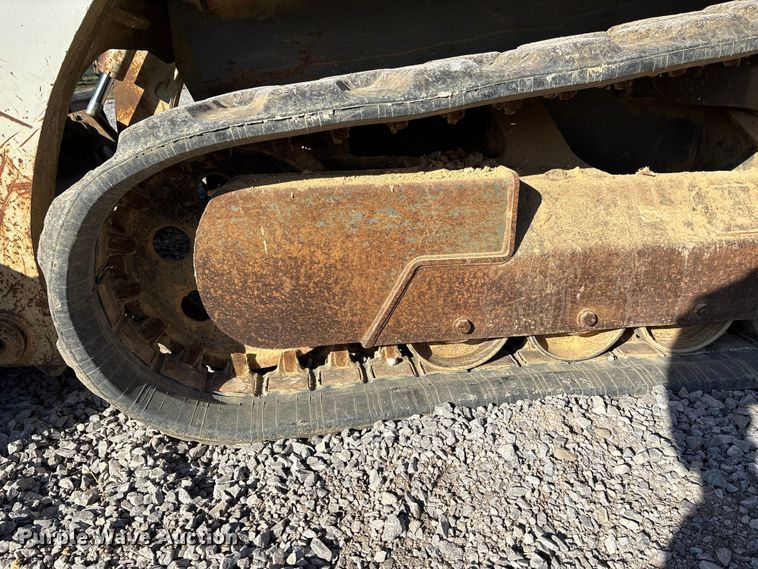 image for item DT0100 2007 Takeuchi TL150 tracked skid steer loader