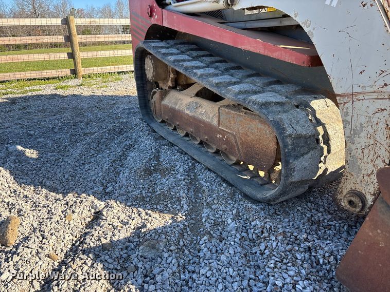 image for item DT0100 2007 Takeuchi TL150 tracked skid steer loader