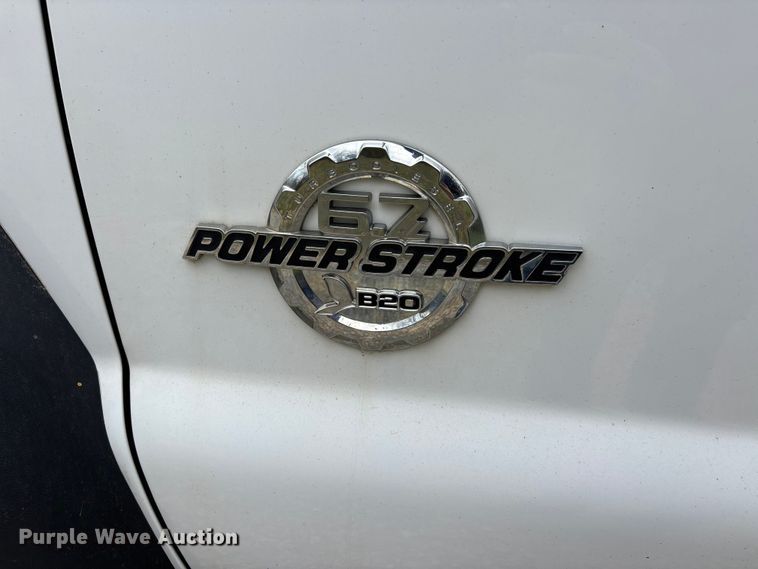 image for item DT0123 2011 Ford F550 Crew Cab flatbed truck