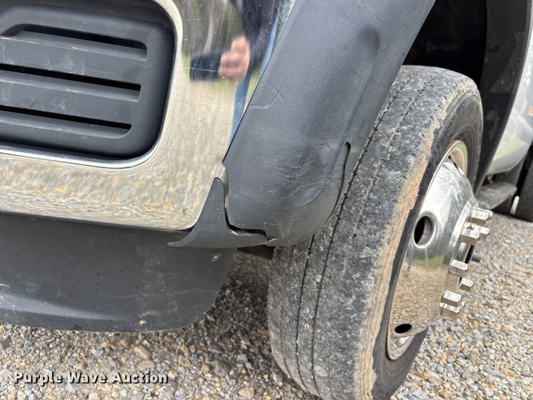 image for item DT0123 2011 Ford F550 Crew Cab flatbed truck