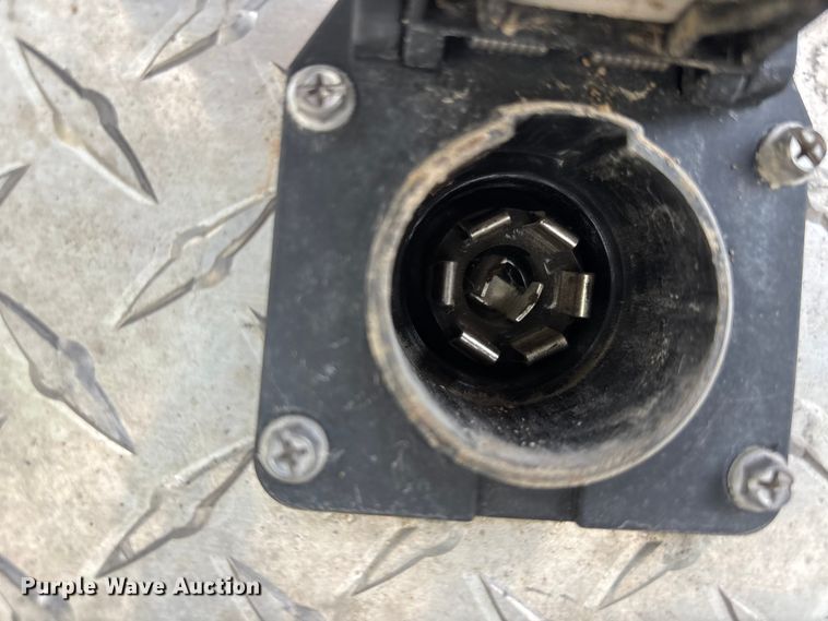 image for item DT0123 2011 Ford F550 Crew Cab flatbed truck