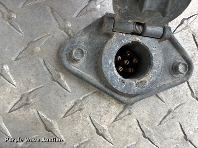 image for item DT0123 2011 Ford F550 Crew Cab flatbed truck