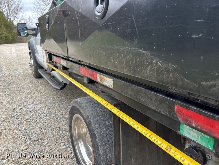 image for item DT0123 2011 Ford F550 Crew Cab flatbed truck