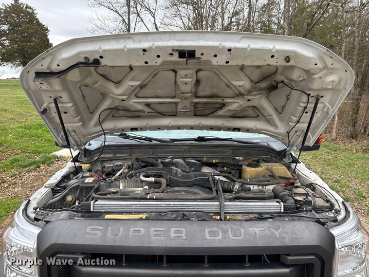 image for item DT0123 2011 Ford F550 Crew Cab flatbed truck