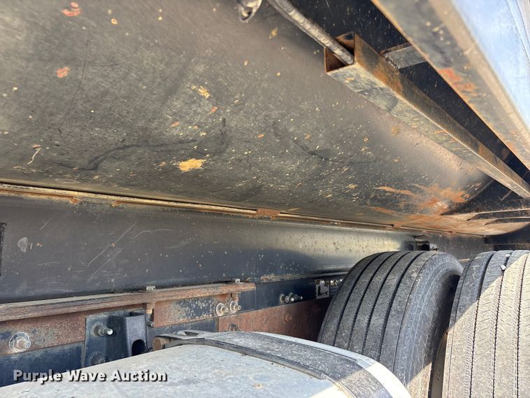 image for item DT0128 2017 Mack Granite GU713 dump truck