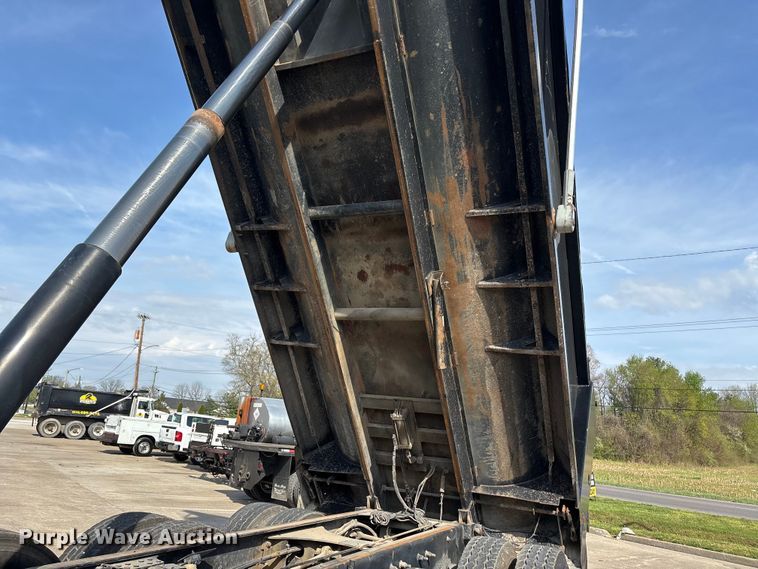 image for item DT0128 2017 Mack Granite GU713 dump truck