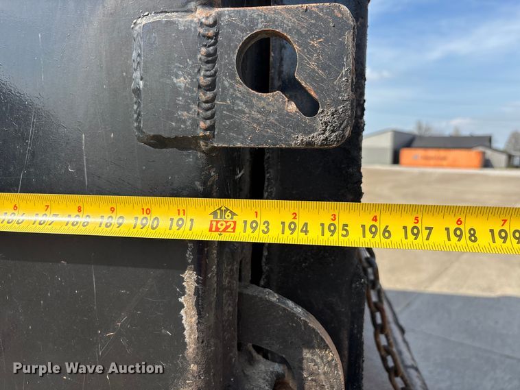 image for item DT0128 2017 Mack Granite GU713 dump truck