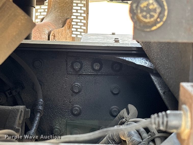 image for item DT0128 2017 Mack Granite GU713 dump truck