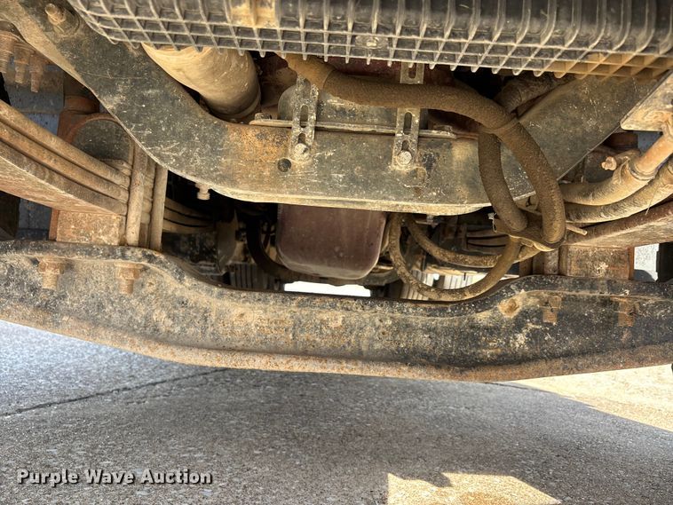 image for item DT0128 2017 Mack Granite GU713 dump truck