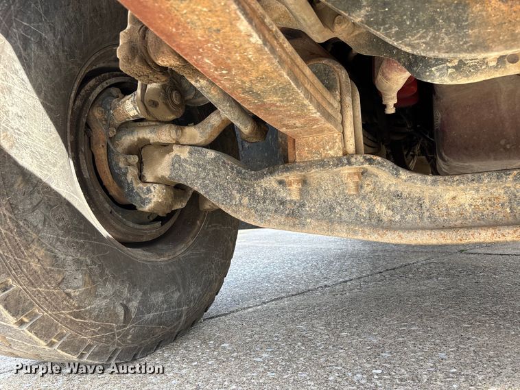 image for item DT0128 2017 Mack Granite GU713 dump truck