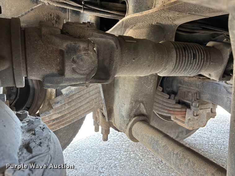 image for item DT0128 2017 Mack Granite GU713 dump truck