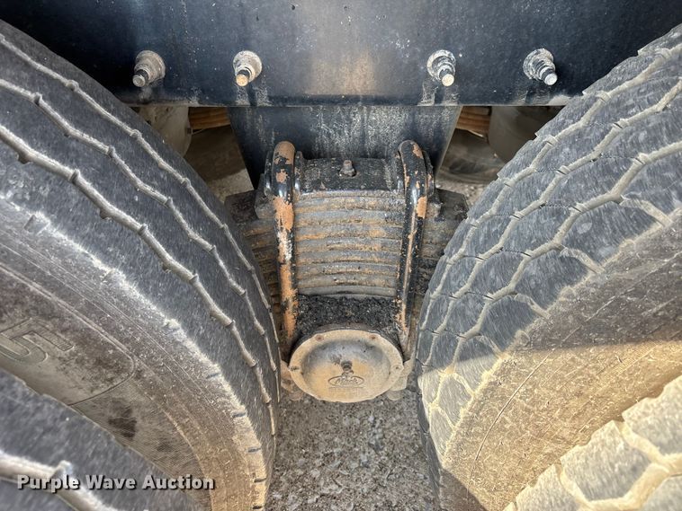 image for item DT0128 2017 Mack Granite GU713 dump truck