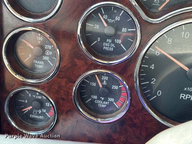 image for item DT0128 2017 Mack Granite GU713 dump truck