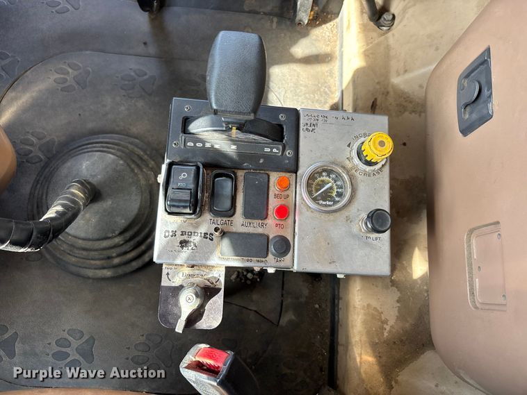 image for item DT0128 2017 Mack Granite GU713 dump truck