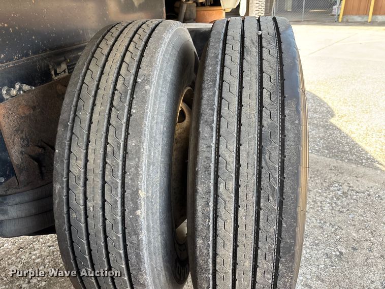 image for item DT0128 2017 Mack Granite GU713 dump truck