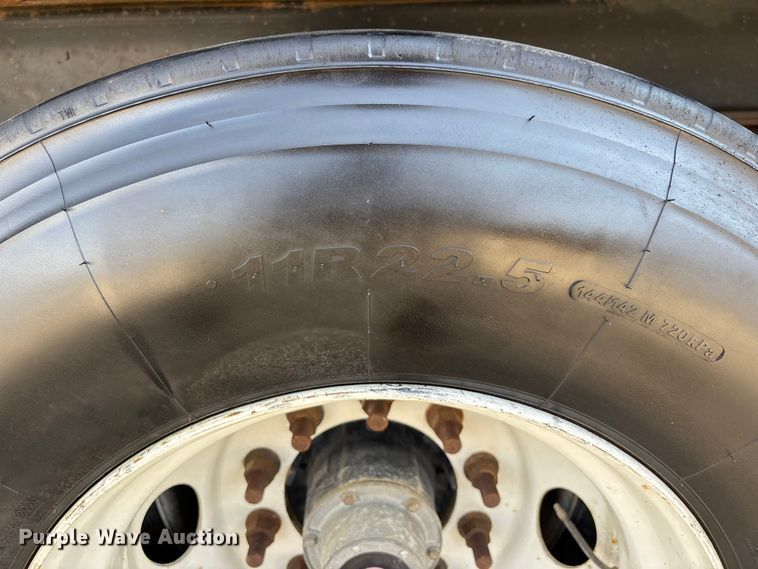 image for item DT0128 2017 Mack Granite GU713 dump truck