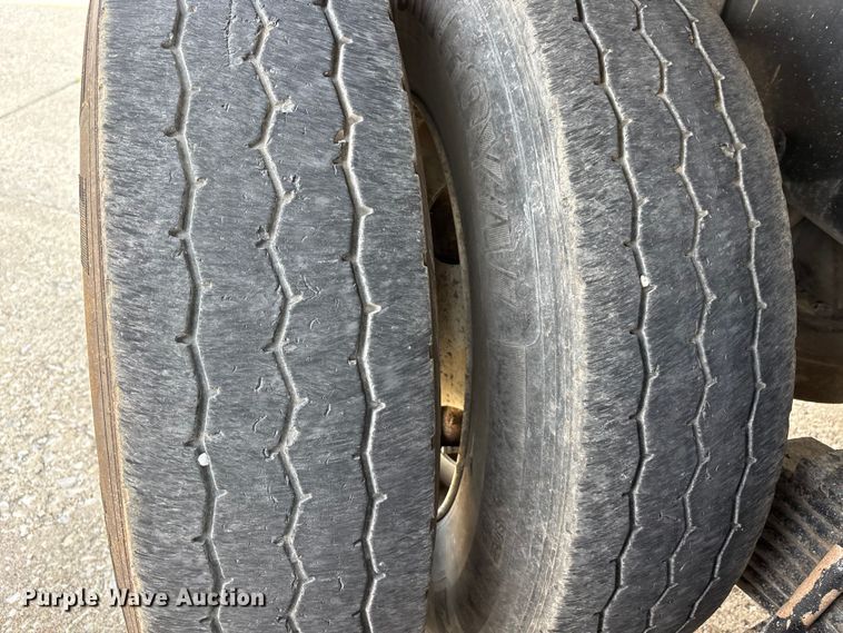 image for item DT0128 2017 Mack Granite GU713 dump truck