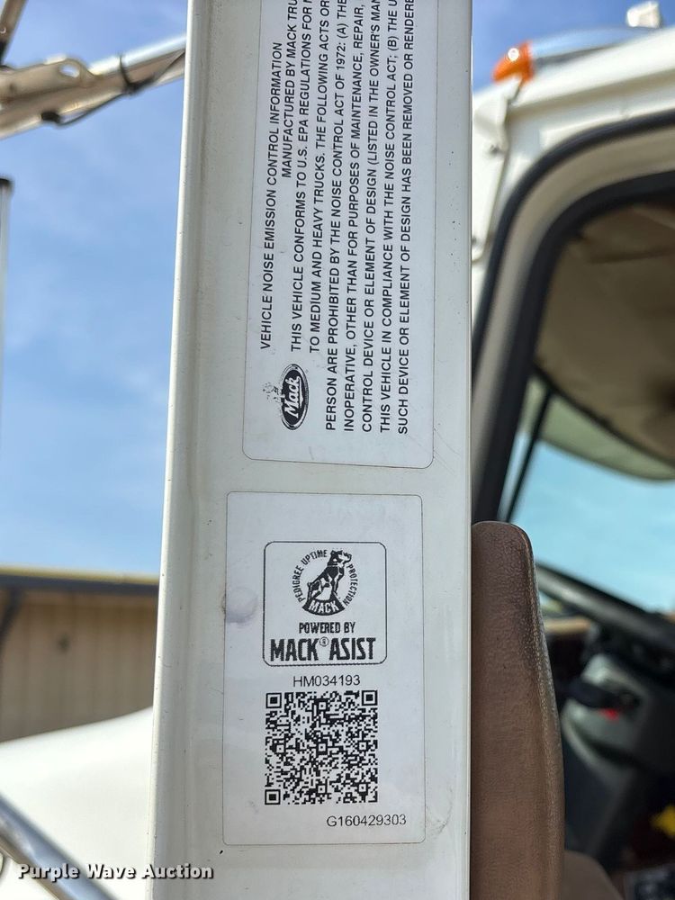 image for item DT0128 2017 Mack Granite GU713 dump truck