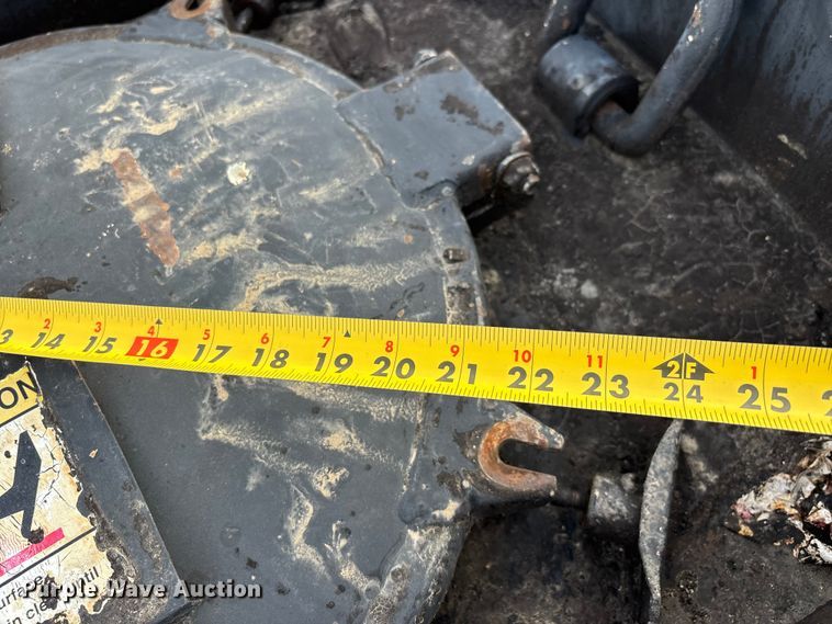 image for item DT0132 2002 Freightliner FL60 oil distributor truck