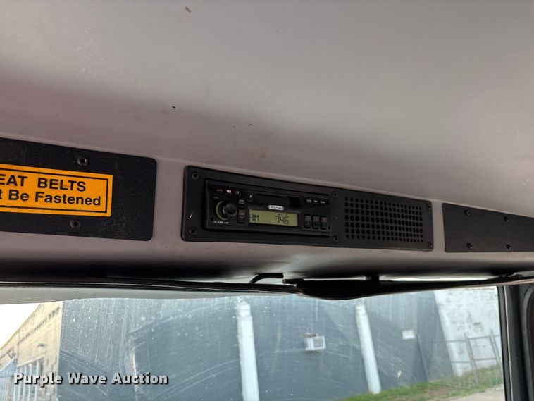 image for item DT0132 2002 Freightliner FL60 oil distributor truck