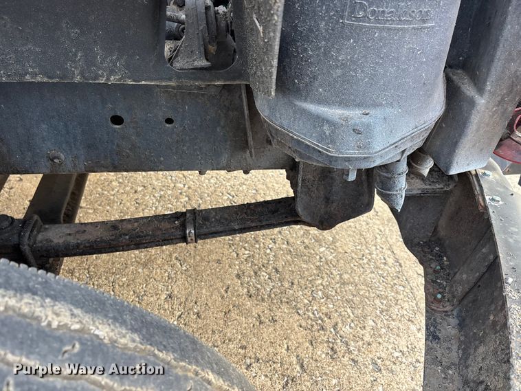 image for item DT0132 2002 Freightliner FL60 oil distributor truck