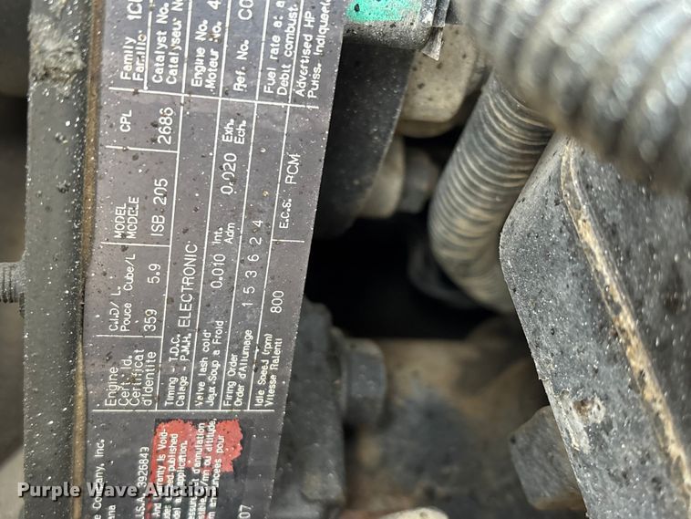 image for item DT0132 2002 Freightliner FL60 oil distributor truck