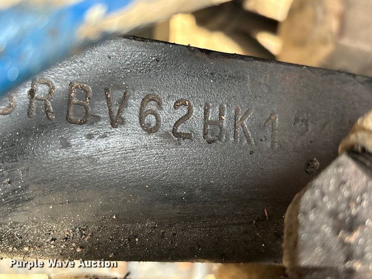 image for item DT0132 2002 Freightliner FL60 oil distributor truck