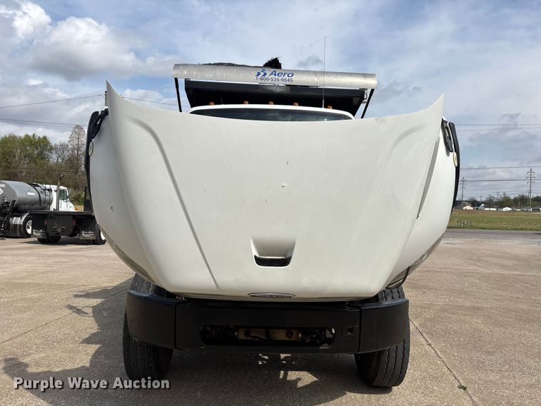 image for item DT0134 2004 Freightliner Business Class M2 dump truck