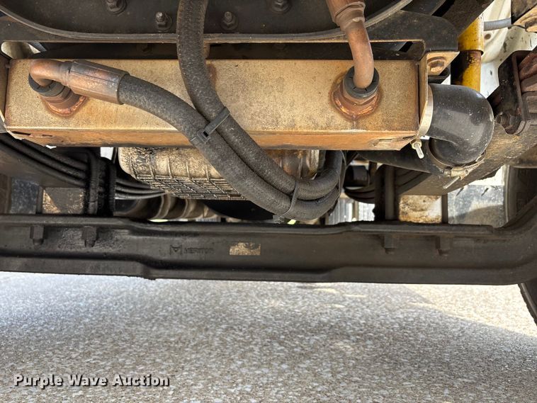 image for item DT0134 2004 Freightliner Business Class M2 dump truck