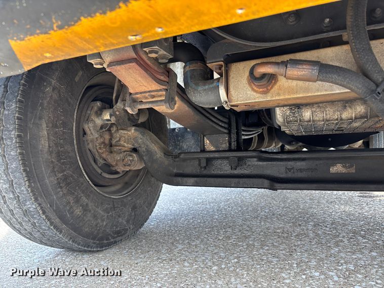 image for item DT0134 2004 Freightliner Business Class M2 dump truck