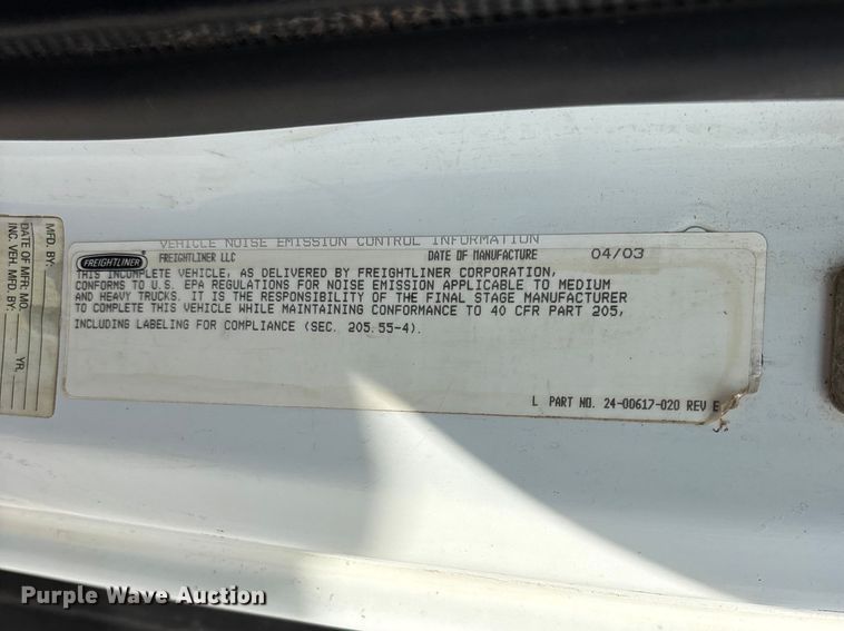 image for item DT0134 2004 Freightliner Business Class M2 dump truck