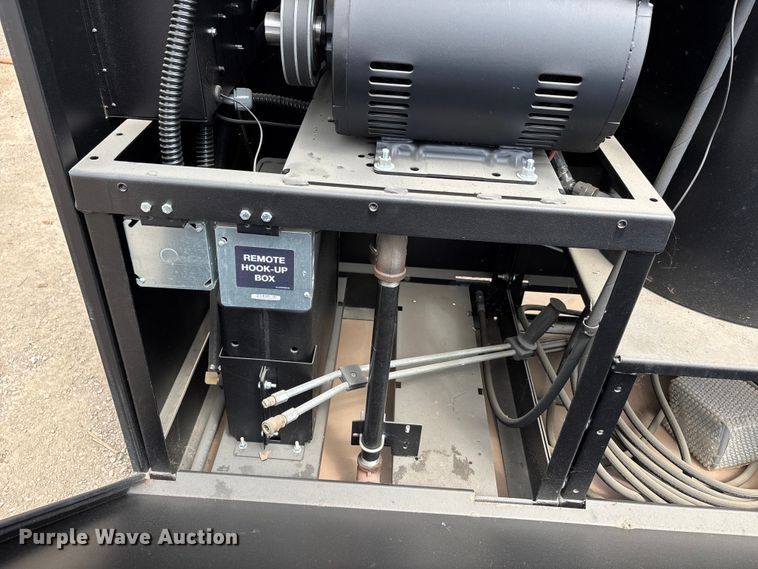 image for item DT0135 Mi-T-M HG-3004-1230 pressure washer