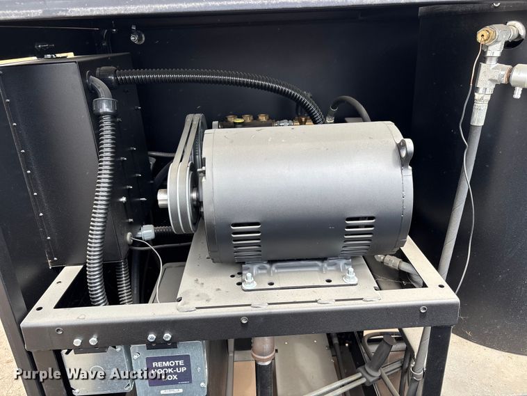 image for item DT0135 Mi-T-M HG-3004-1230 pressure washer